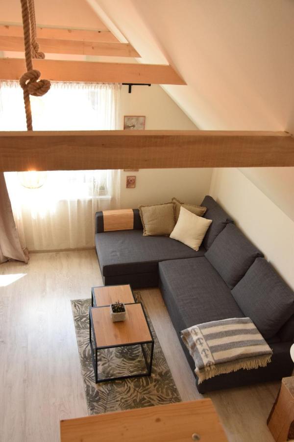 A&J Apartments Klaipėda Buitenkant foto