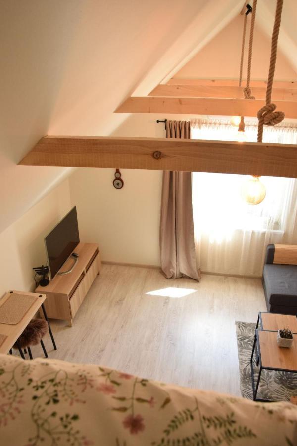 A&J Apartments Klaipėda Buitenkant foto